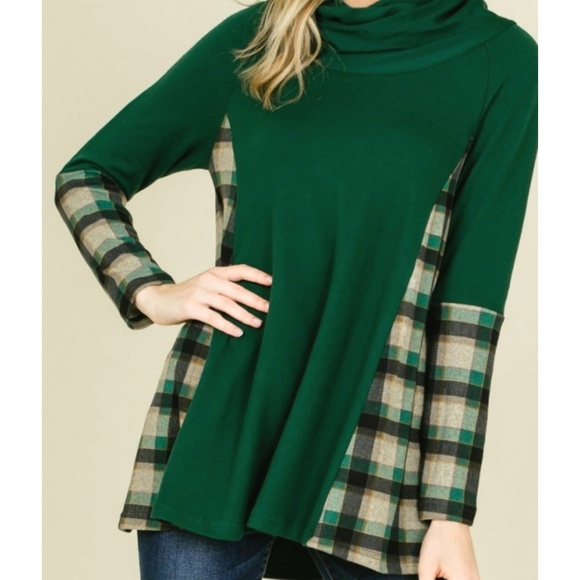 Tops - Cute Green Plaid Cowl Neck